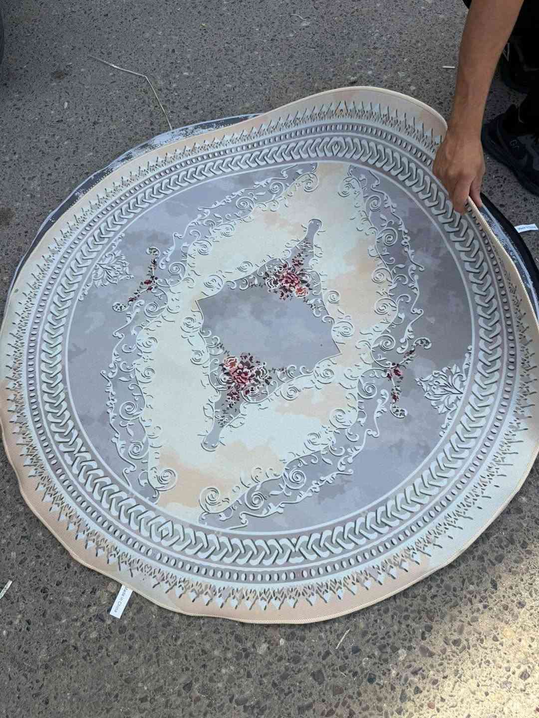 ثريدي 

دائري

القاس 120.120

سعر 5 الاف


**إذا كنت صاحب هذا الإعلان وتريد حذفه لأي سبب، رجاءا أرسل رسالة إلى الدعم الفني**