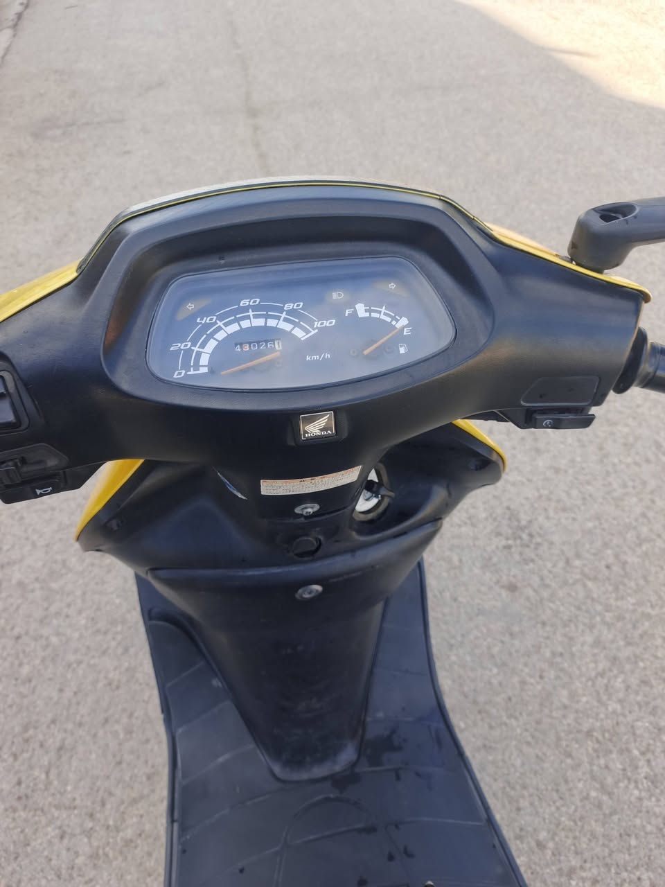 درجة سبيسي ياباني درجة بلاديه مكينه ناعمة فول كفرات اصليه بلاديه مختمه ياباني كابريتر اصليه بلاديه كهربايات كله شغال درجة على وضع البلاد ***********المكان كوت الزهراءا
