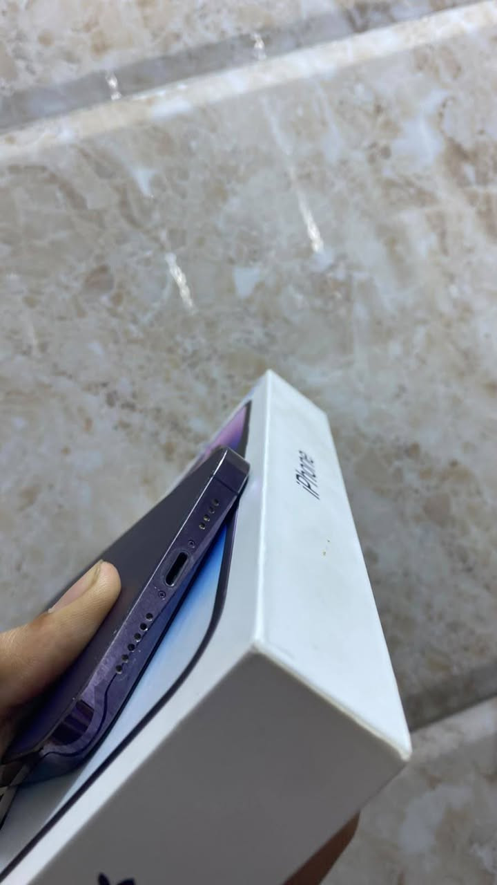 Apple iPhone 14 Pro Maxللبيع
اللون البنفسجي 💜
ذاكرة 256GB
نسخة الشرق الأوسط – دبل سيم كارت

البطارية مستبدلة من شركة Apple ونسبتها 99% اصليه
الشاشة أيضاً مستبدلة من شركة Apple(بس يحتاجله برمجه تقرا اصليه

الجهاز مرتب ونظيف ويّا الكارتونة 📦
كلشي شغال بدون مشاكل

السعر: 650وبي مجال
المكان:بغداد
واتساب (***********)

