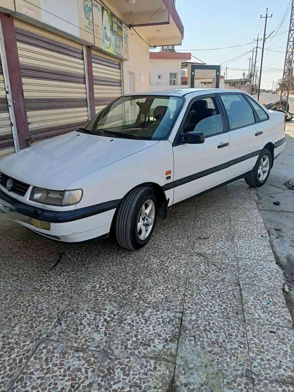السلام عليكم 
سيارة جيتاباسات للبيع موديل 95 
محرك وگير شرط .صدر واطارات جدد
رقم نينوى مسطرة سنوية جديدة عظم 
كابون بانزين بيها
سيارة حلوة وجاهزة ...السعر 35 وبيها مجال 
للتواصل الأتصال على الرقم ***********
