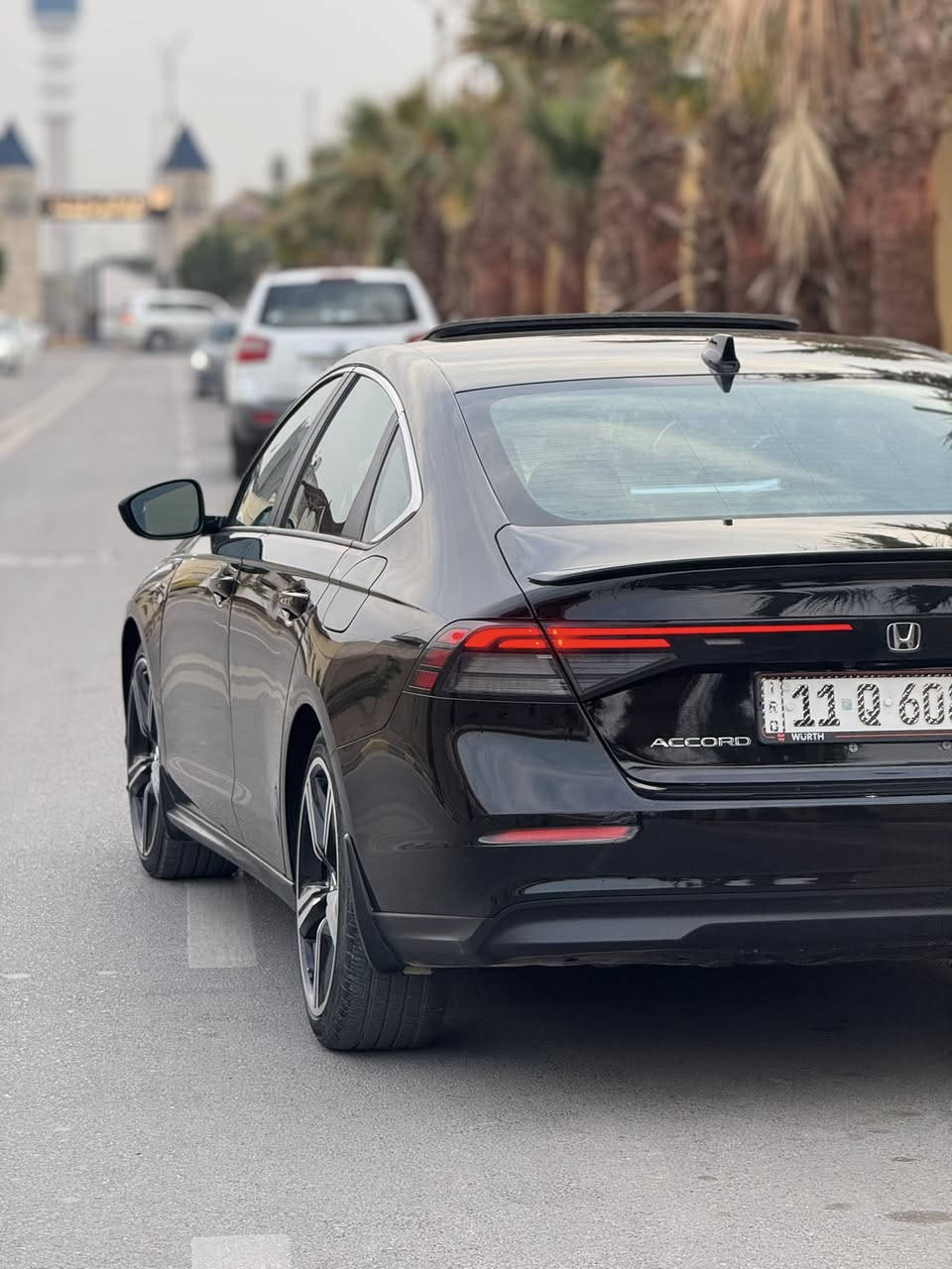 السلام عليكم
للبيع فقط

هوندا اكورد سبورت
السيارة ماشية 12الف كيلو فقط
• مكينة 2000 هايبرد تنفس طبيعي
• شفتات ستيرن
• شاشة كبيرة
•فتحة سقف 
• كاميرا خلفية    
• رادار امامي
• مانع تصادم
• محدد مسار 
• تصحيح مسار
• شفتات بالستيرن
• مثبت سرعة
• مانع انزلاق
• دخول ذكي 
• إنارة ترحيبية
• هندبريك كهرباء 
• حساسات مطر
• ⁠حساسات امامي خلفي ⁠ 
• أوامر صوتية
• 3 أنظمة قيادة
• ⁠السيارة عليهة تغليف بلكامل 
السعر 220 $ مجال بسيط 
  🔰الحادث 🔰
السونار مرفق بلصور السيارة بدون ايرباكات بدون دواخل 

سيارة مناقصها جكة بالعافيه ع الياخذهة
السياره باسمي ثاني يوم احولك 
 للاستفسار التواصل واتساب 
***********
