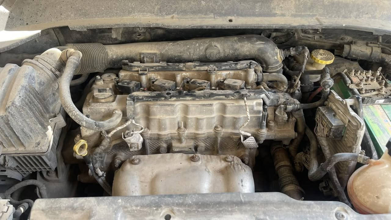 السلام عليكم 
تم تبديل
محرك واذاين
جيب كومبارس
مع تحيات حيدر جيب
***********
***********
