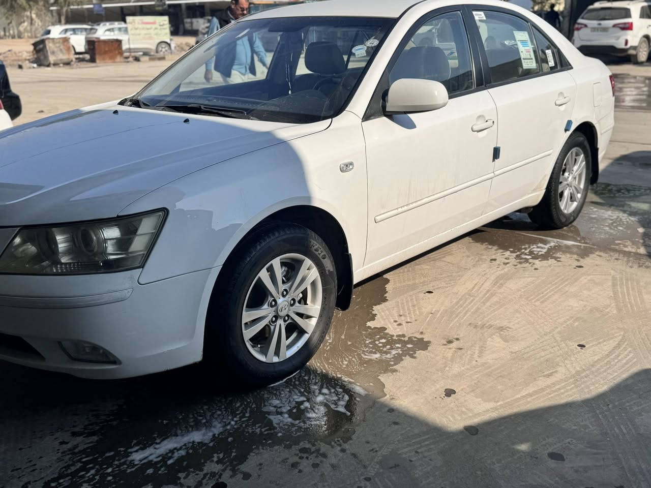 سلام عليكم سوناته للبيع اومراوس موديل 2009 خليجي مكفولة كفالة عامة عدا الجامرلغ الامي الايمن مبدل اثر طخة بسيطة رقم اربيل الجديد ماشيه 195 الف كيلو مكينه مفتوحة مكان السيارة ديالى بعقوبة ***********
