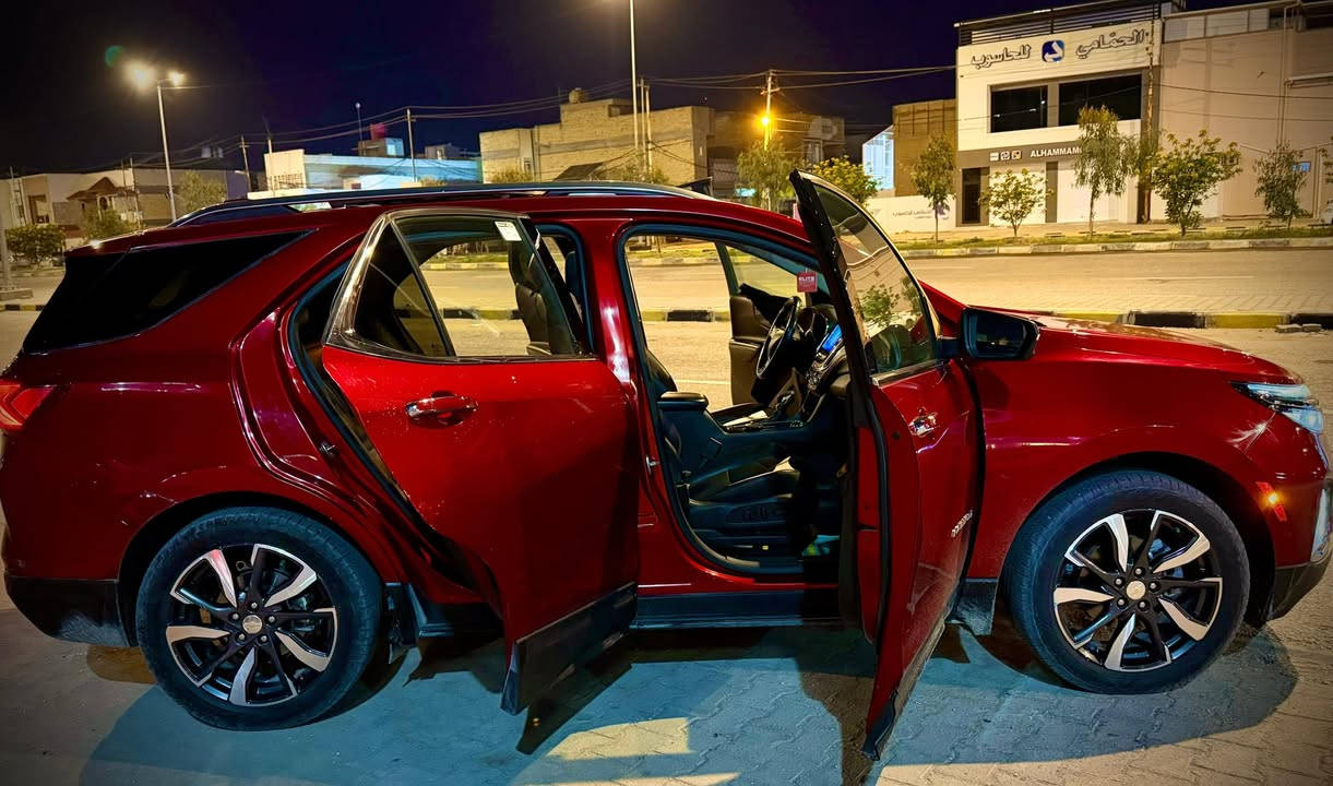 Equinox 2023 Premier | ايكونكس 2023 بريمير

المواصفات 🔧 :
 فول مواصفات PREMIER🔥 "" أعلى فئة بالايكونكس""

- بانوراما
- ركن تلقائي بين سيارتين Auto Park 
- شحن لاسلكي
- خمس كامرات °360 ونقاط عمياء
- كشنات جلد وكهربائية والكشن هزاز للتنبيه بالاصطدام
- تبريد وتدفئة كشنات امامية وخلفية
- تحديد مسار وسرعة وتدفئة ستيرن
- بصمه وتشغيل عن بعد 
- شاشة كبيرة 
- ذاكرة ميموري للمقاعد
- لايتات عدسة LED
- المرايات الجانبية قلاب من تخلي على R 

الضرر 🛠️
الحادث خلفي خفيف جداً وموضح بالصور مع رقم الشاصي. 
   
السيارة ممشى امريكا 50 ميل ، وحاليا ماشية 62 ميل

رقم بغداد ، ترقيم جديد بأسمي 

السعر 💵 : 176$ وقابل للتفاوض
للتواصل ***********
