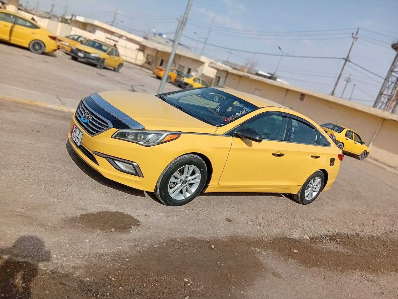 سلام عليكم 
سوناتا تكسي 2015 للبيع 
رقم ديالى 
كير ومحرك كفاله 
صدر جديد 
تخم تاير 
حدثها قطعتين 
خطها بلدروز بغداد مصفرة هيئة وغرامات
العنوان بلدروز 
للاستفسار ***********
