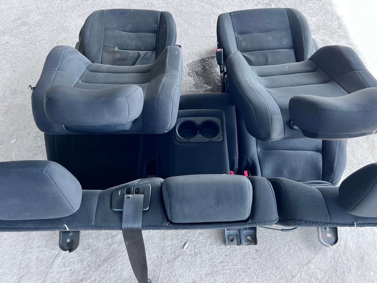 كشنات مخمل مال جيب للبيع تخم كامل اسود مكاني بابل 
***********
