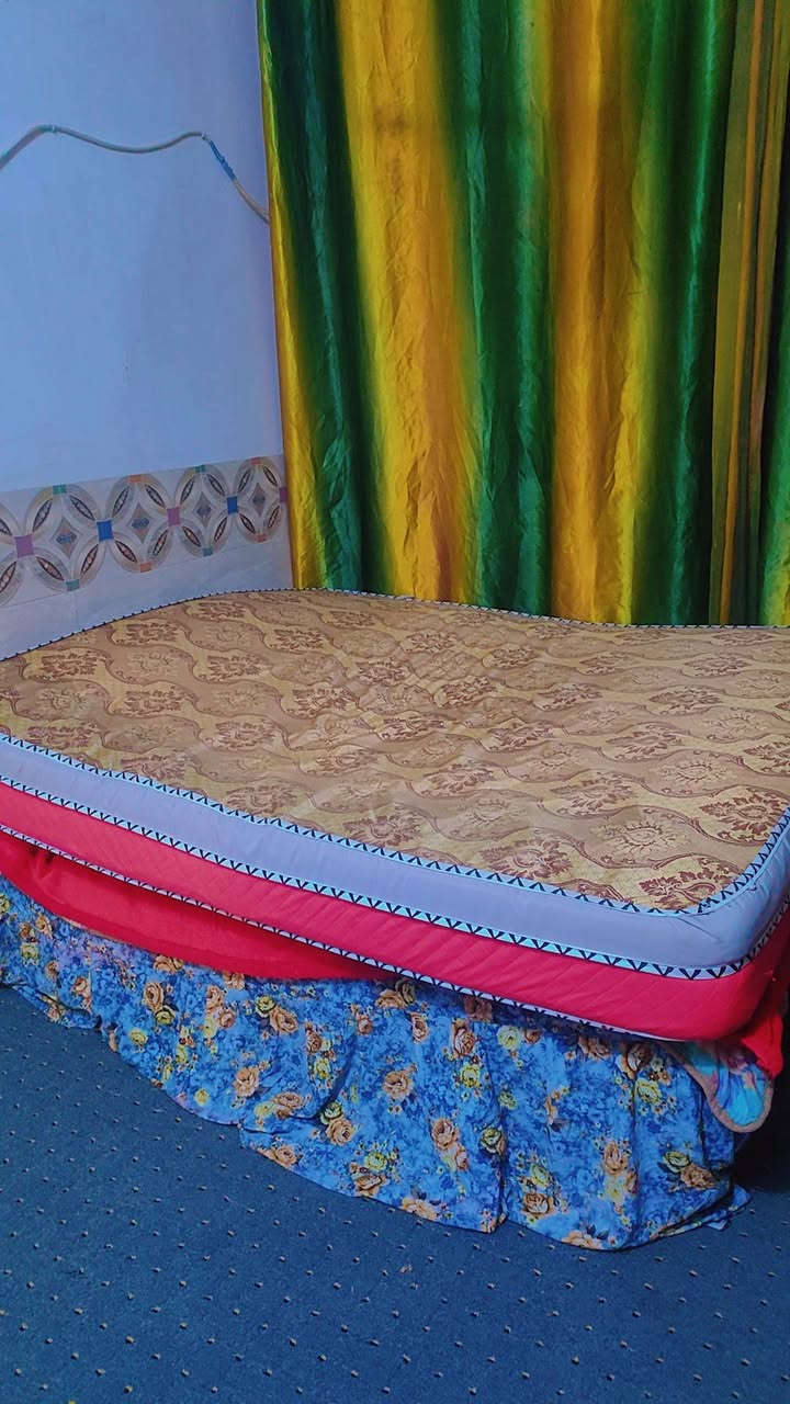 دوشك ضغط طبي مان غرفه تركيه مستخدم شي قليل 80مكاني كربلاء ***********
