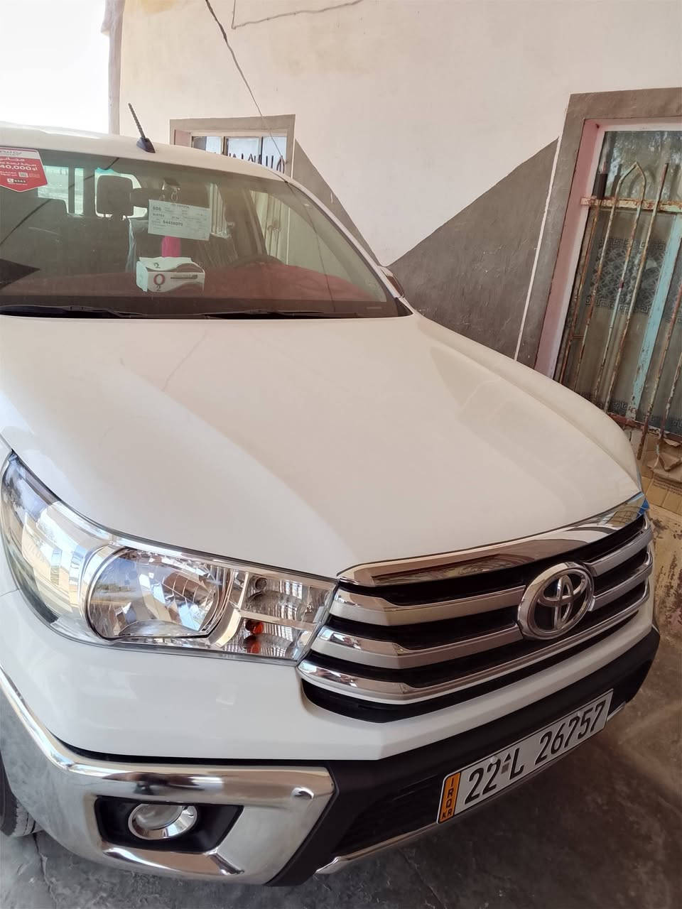 تيوته هايلكس 2025 رقم اربيل بسمي تيد تحويل تيد وكاله  بعدها ع وضع الشركه ماشيا 3000 كيلو متر السعر ثلث شدات و30  الستفسار على هاذه الرقم ***********
