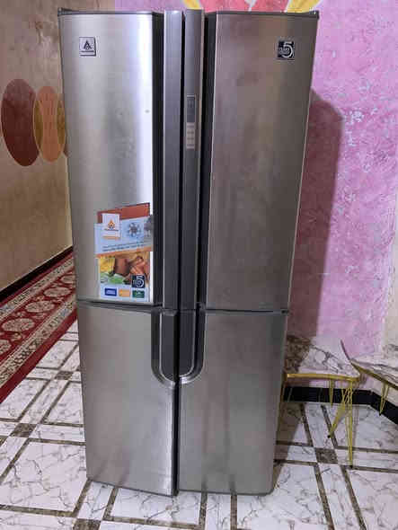 ثلاجة الحافظ بيها ليك فقط..
شرط تتصلح تصير شرط الشغل كلها نظيفة وبلادية..
السعر 150
مكاني بصرة دور الشرطة التاميم
***********
