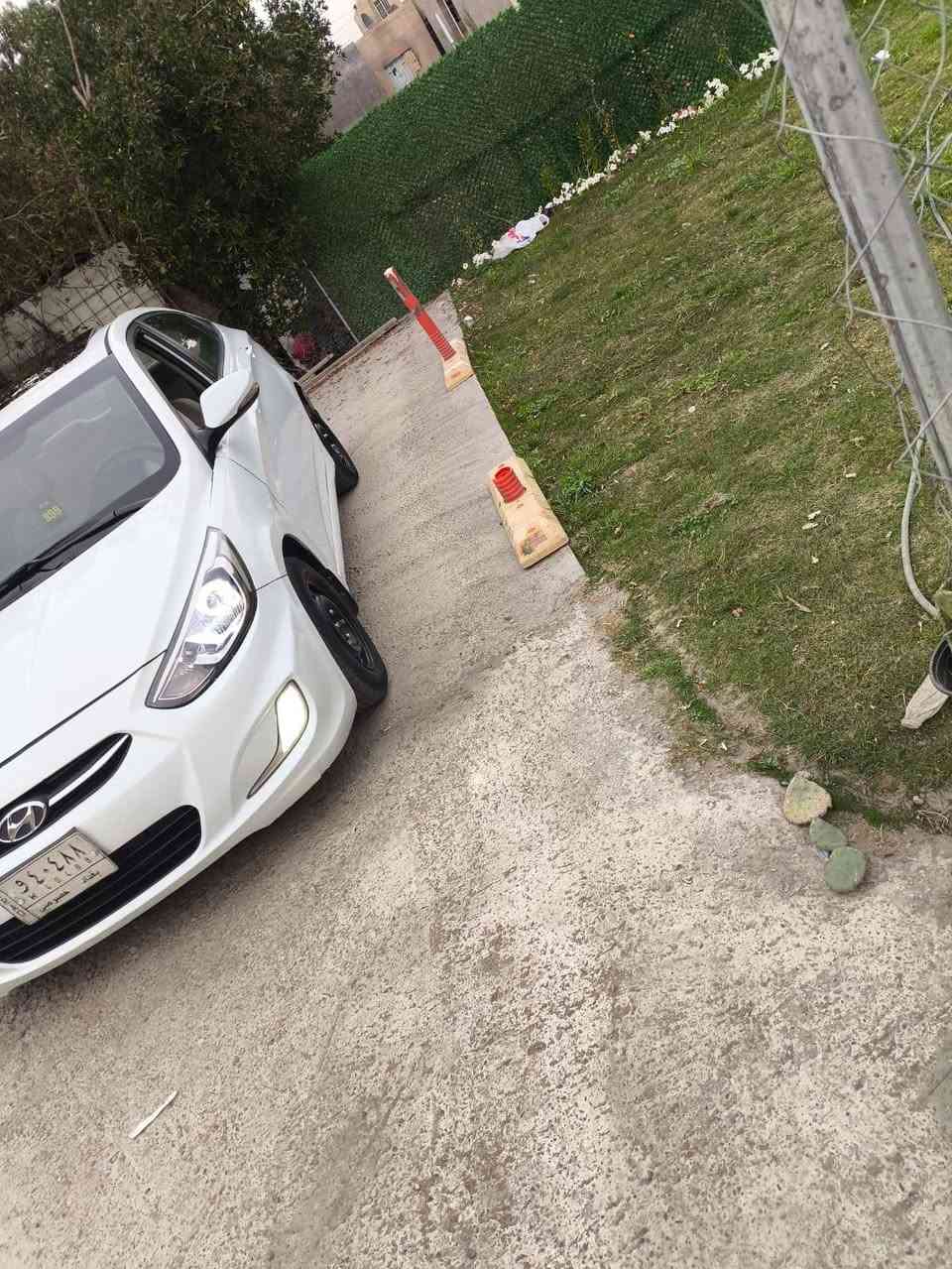 اكسنت موديل 2016..خليجيه..بلو
الون ابيض..مكينه 1600..
مواصفات..فتحه تحكمات..اشاير بلمري..شاشه كبيره كامره..حساسات..ماشيه فوك ال 150..وقابل للزياده
السياره..جازه كيرومكينه وتبريد كله تمام..
بيه صبع كم قطعه .بدون دواخل مكفوله من الداخل..ابيع احزام احسن الك والي...جاهزه من الدعاميه للدعاميه 
رقم بغداد. تحويل مباشر..السعر(96$)والشراي يدلل..
العنوان بغداد الكرخ.شهداء السيديه.قرب تقاطع درويش..
والتفاصيل اكثر الاتصال على الرقم***********....علي تحياتي للجميع...
