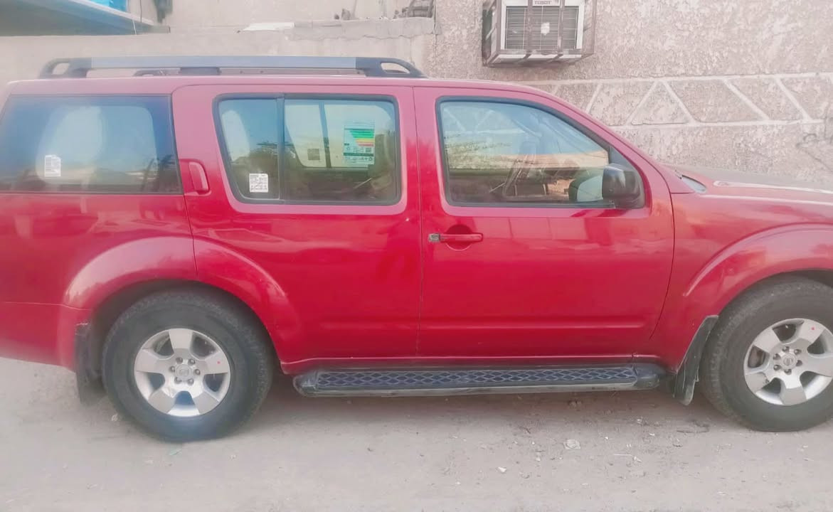 السلام عليكم سياره باتفندر للبيع
سياره نضيفه مكينه حلو 6اسلندر وارد امريكي قطعه وحده جاملغ امامي تبريد كامل سياره 7راكب السعر 95وبيه مجال المكان بغداد سياره بسمي الرقم ***********
