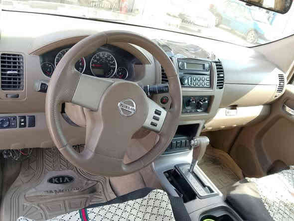 السلام عليكم 
باثفايندر ٢٠٠٧ رقم بابل انكليزي باسمي سنوية 2030 
تبريد 
٧ راكب
مكينة بيهة دخان
كندي تبريد قطعة وحدة
السعر ٧٣ ورقة
مكاني بغداد 
***********
