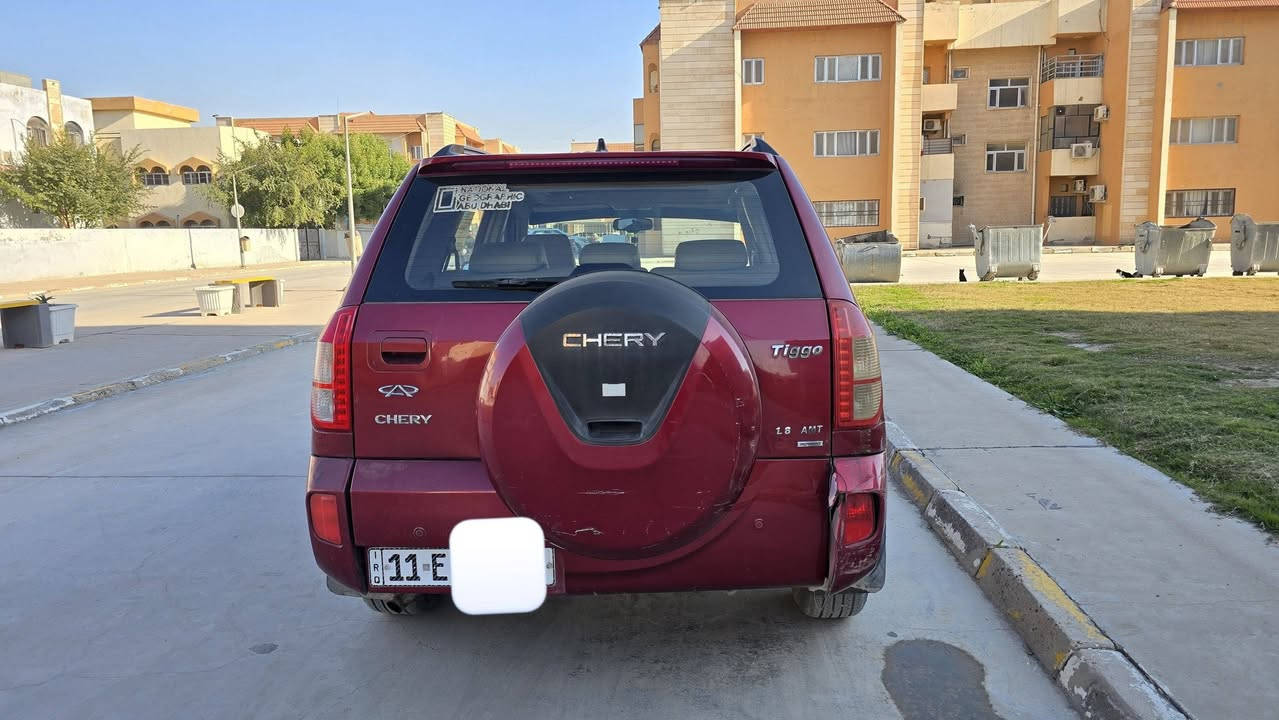 للبيع 
شيري تيكو 2013 كير كهربائي رقم بغداد باسمي تحويل ثاني يوم 
نظيفه شوفة عينك وعلى ايدي 
المحرك والكير خير من الله 
تبريد وتدفئة شغاله
فتحة سقف شاشه ايباد كامره خلفيه وحساسات تدفئة كشنات كلهه شغاله وسبير موجود 
تايرات جدد حدادية كامله السياره مابيهه نقص 
ضررها بالكرن الخلفي مبين بالصور وبيهه بارد بباب الخلف الراكب 
سعرها 64 وببها مجال للشراي 
مكانها الدورة 
***********
