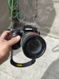 للبيع نيكون 7100D معا عدسه18-140 رام وبطاريه وشاحنه  السعر 350 وبي مجا...