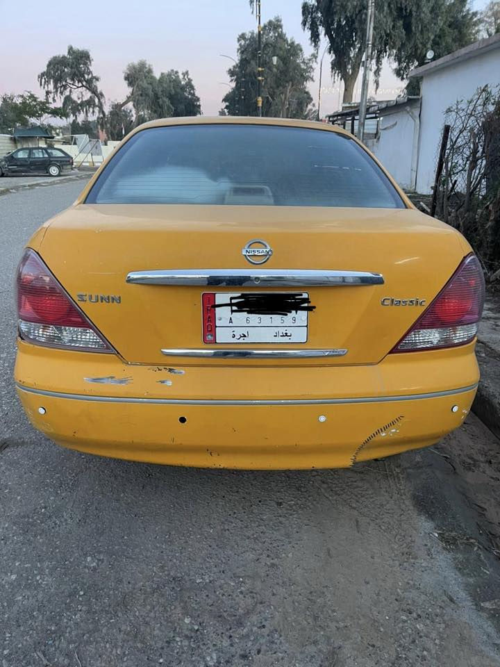 نيسان صني ياباني 2009 محرك ابيض سنويه بسمي بيه كابون بانزين ضرره جامرلغ سائق فقط بدون دواخل بلادي ابيض سياره حلوه وجاهزه بيع فقط 
العنوان : كركوك 
مااجاوب ع الفيس سعره 97 بيه مجال قليل اتصل وتدلل ***********
