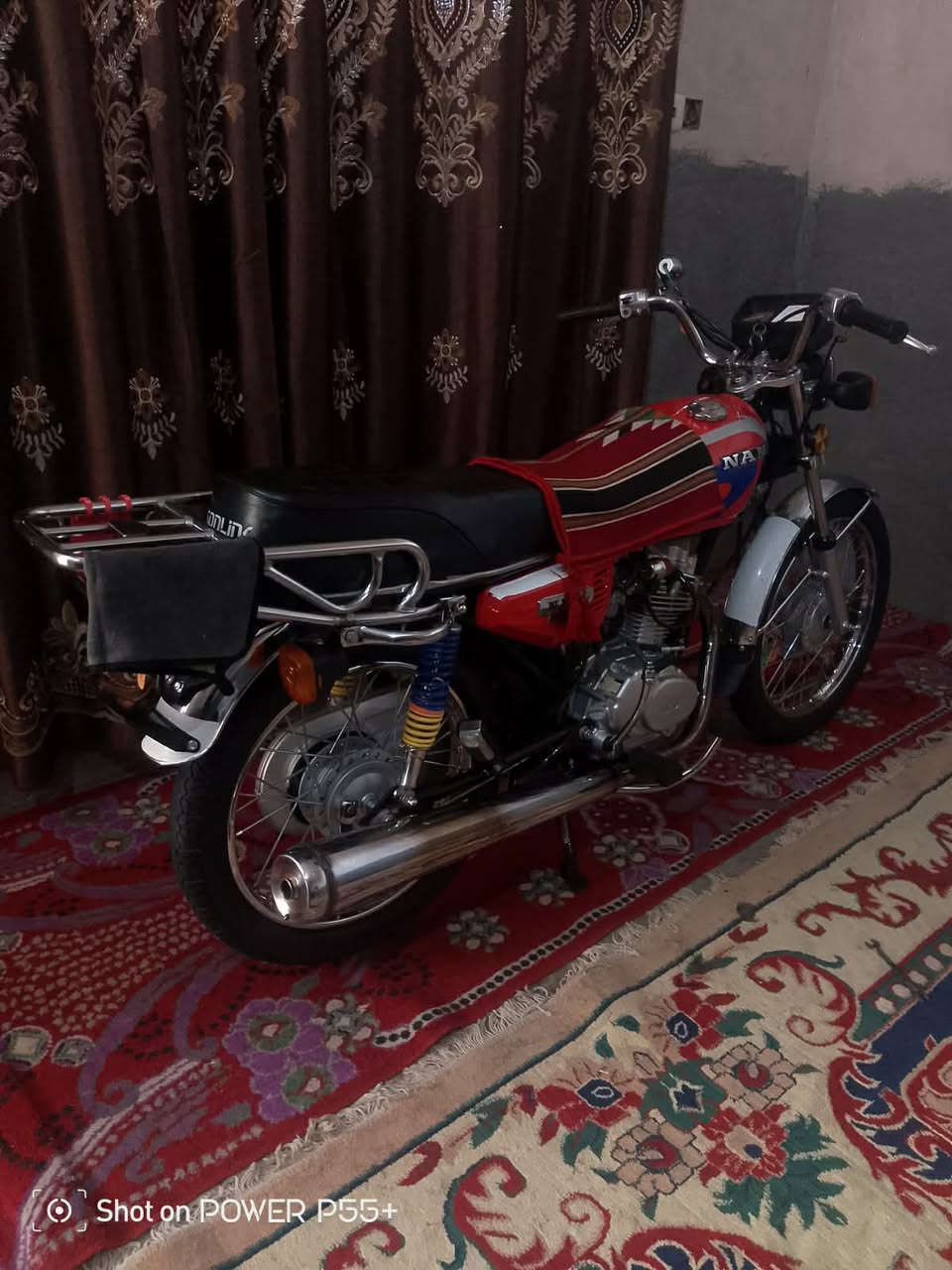 سلام عليكم  23 شلامجه طبق الأصل مبدل ولفات 01  فقط
مكفوله 
 اوراق كامله 
اريد مراوس وبيع ٨٥٠ 
 بكاني خالص 
 رقمي ***********
