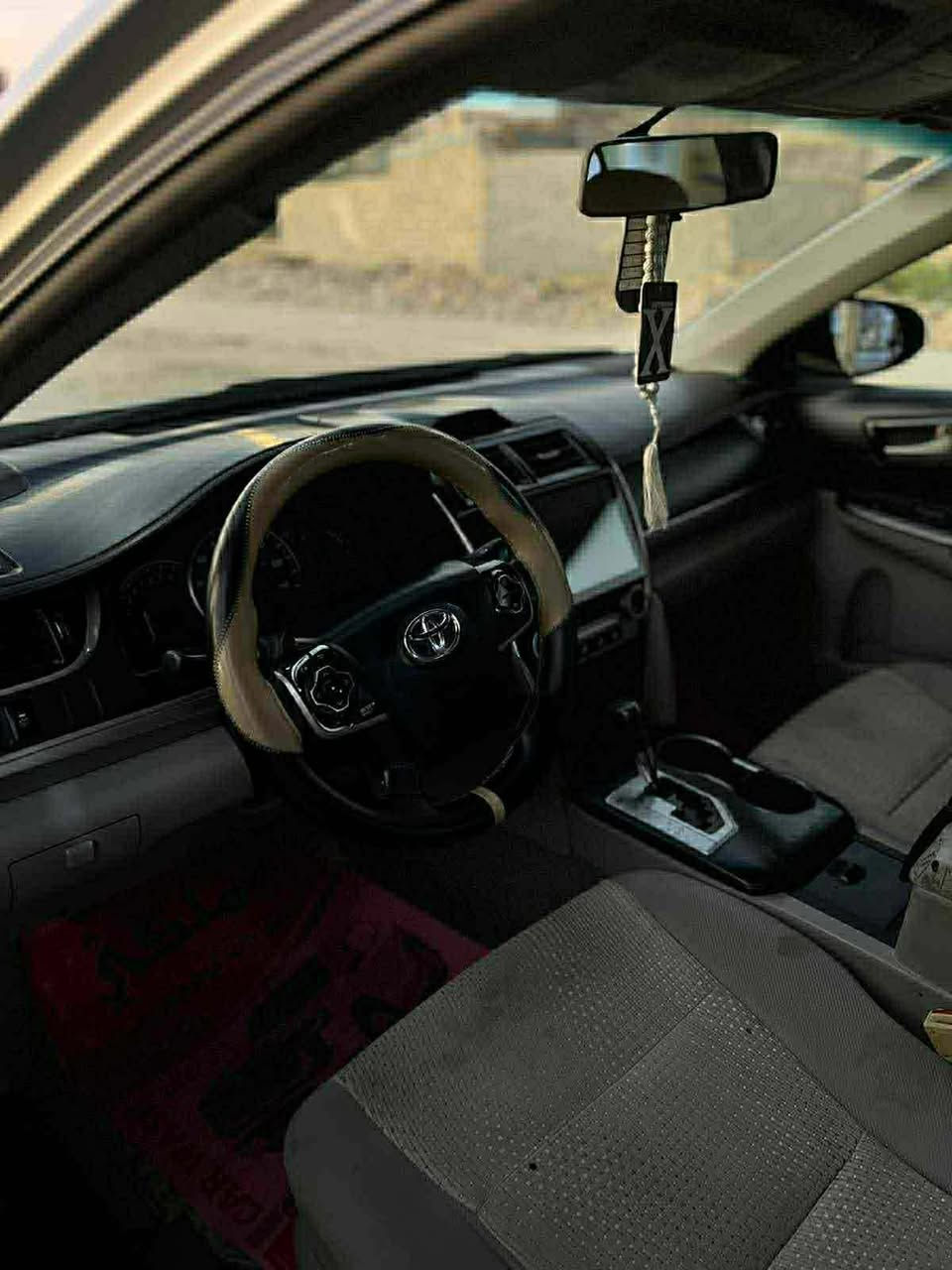 كامري موديل ٢٠١٢ لون سلفر
حادثها بأمريكا جاملغ وبنيد وبيها بارد هم وجراد بقبق الجنطه والقمارة سيارة كير مكينه شرط كفاله وكلها شغالة وترايها بصرة والرقم إنجليزي بصرة وموداورها وين ما يعجبك تفاصيل أكثر على الاتصال بالرقم *********** وسعر السيارة بشدة وبيها مجال 
بابل الحلة
