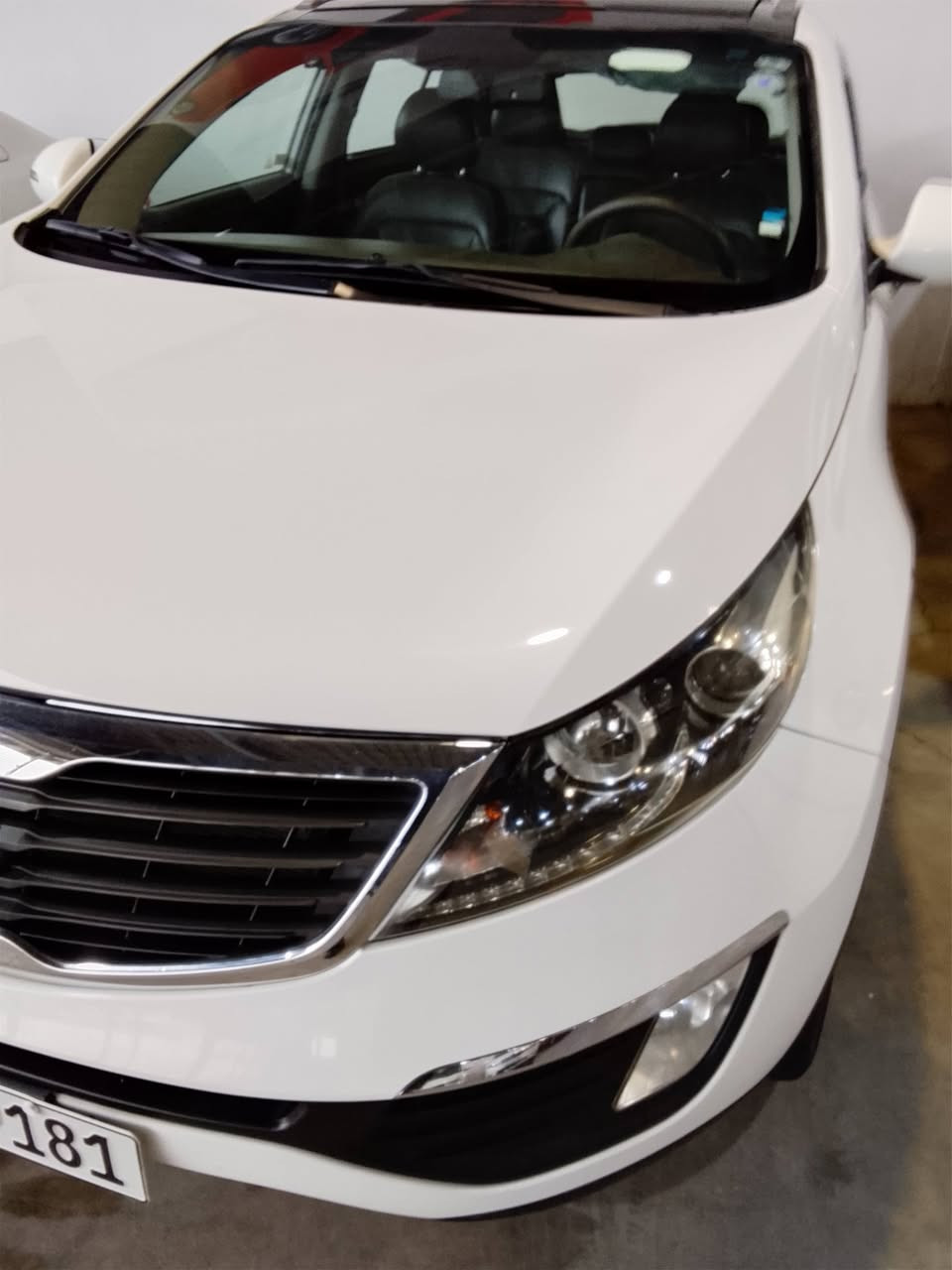 سلام عليكم كيه سبورتج خليجي موديل ١٣ مكفوله سياره جديدة بصمه تشغيل  بانوراما مري شفط تحكم ستيرن كراسي كهرباء سياره مواصفات رقم اربيل بسمنه السنويه السعر ١٥٢ بيها مجال الاستفسار *********** المكان بغداد قرب ساحه القاء
