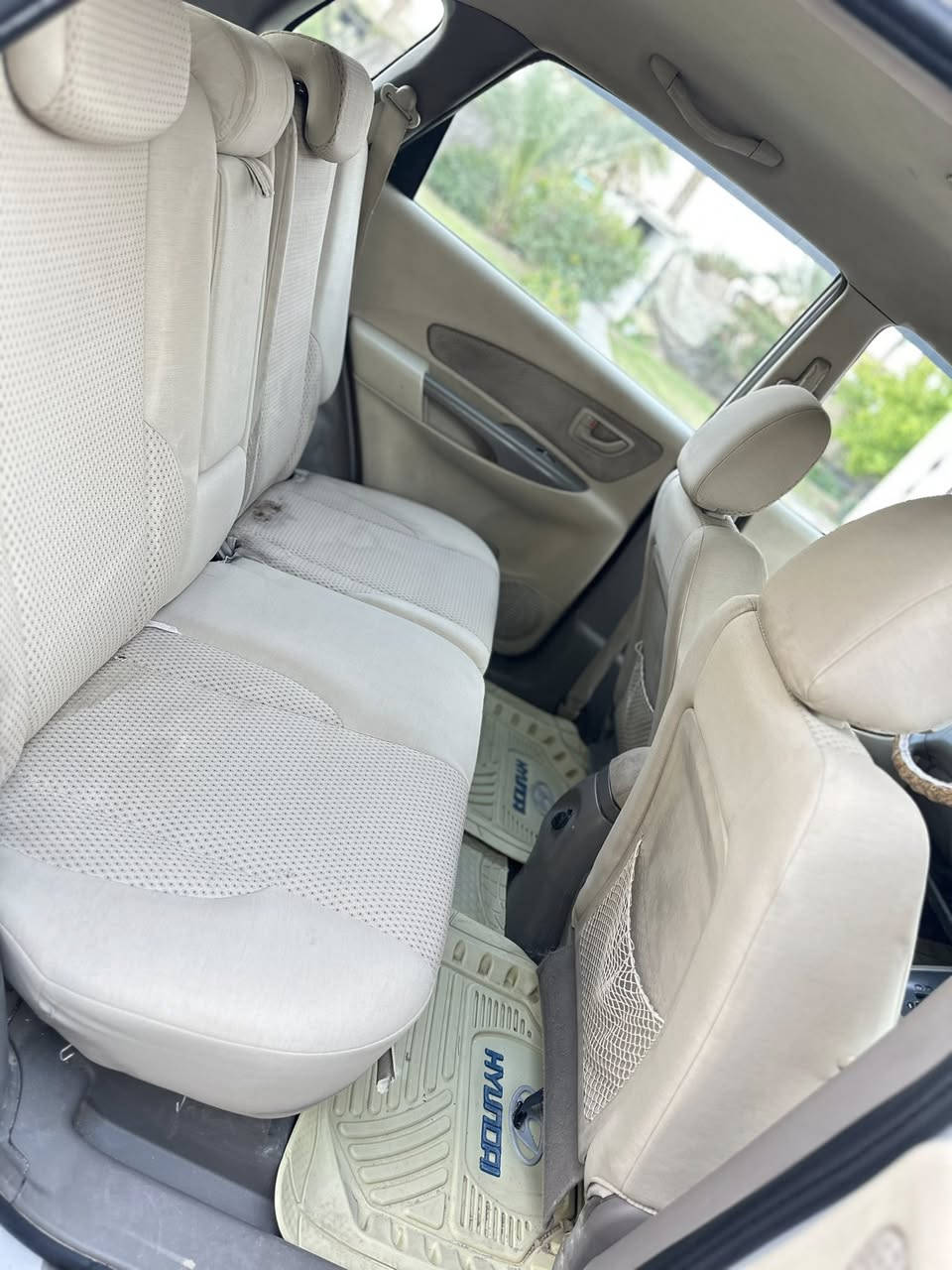 توسان للبيع ٢٠١٠ خليجي رقم بابل مكفوله كفاله عامه من ضربه وصبغ حته دعاميات كفاله تخم تاير جديد تبريد ثلج السياره جديد مال جناي شرط برغي مامفتوح بيهة عله وضع الشركه المكان بابل ناحيه النيل 

‭٠٧٧٣ ٣٧٥ ٨٥٥٦‬
