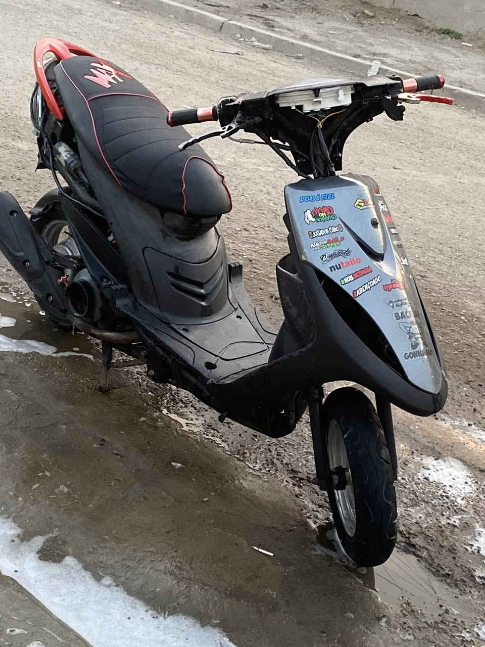 سلام عليكم ماكس عدله مال لعب للبيع دراجه بلاديه كله مكينه خرسه نقصه بس باتري تشتغل هندر السعر ٤٠٠ وبيه مجال مكاني شعب شارع صحه هاذا رقمي *********** للاستفسار اكثر
يجي خاص
