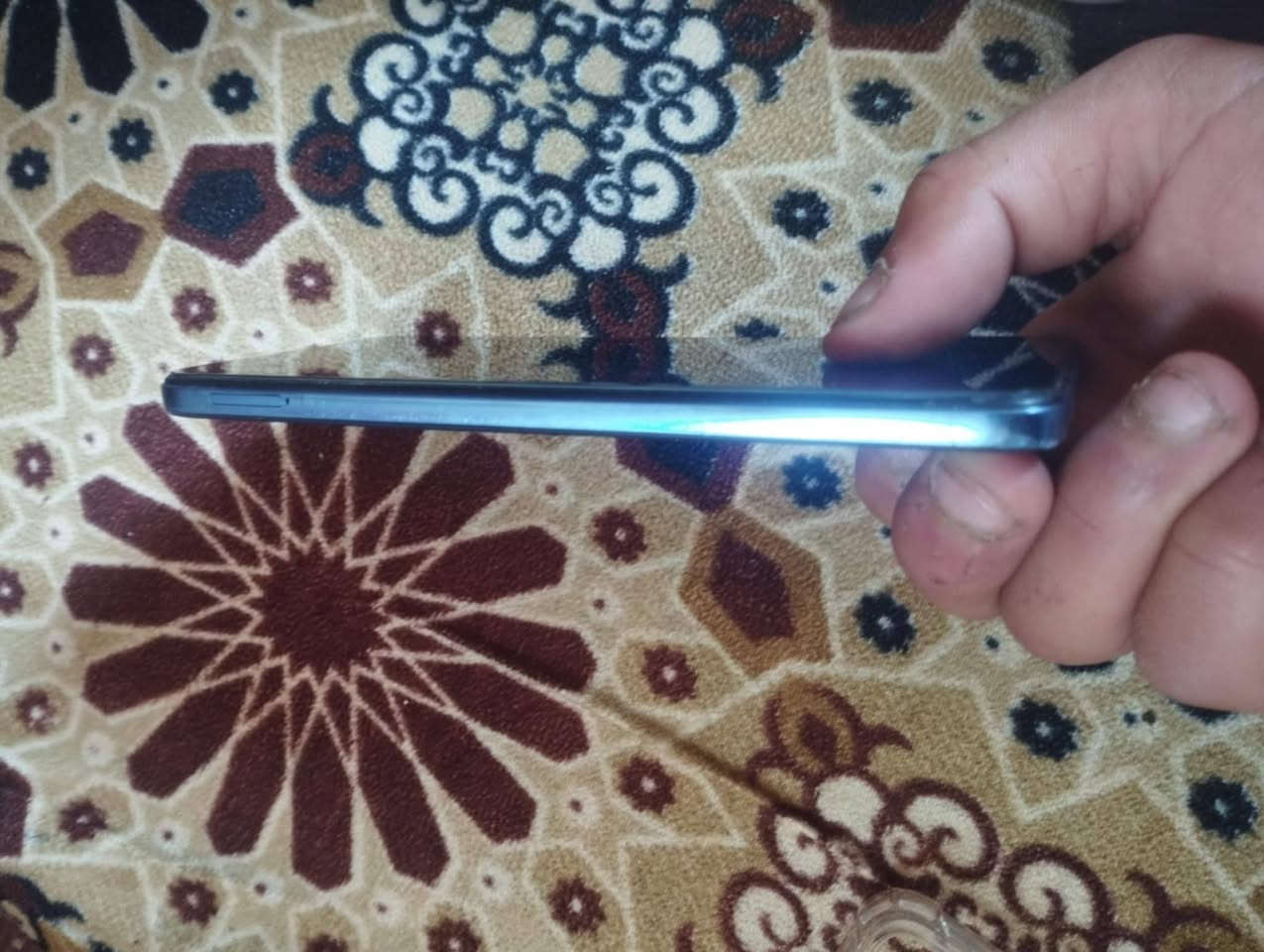 السلام عليكم ريدمي 11 ذاكره 128 بدل شاشه اصليه السعر 110 وفي مجال
***********
