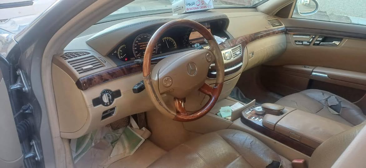 سلام عليكم مارسيدس موديل ٢٠٠٨ جديدة غنية عن تعريف فول حجم ٣٥٠ جديدة معنى الكلمة رايدة١٨٠ورقة مكاني بغداد  اتصل وتدلال *********** اذا اكو مراوس بدب نضيف ترهم
