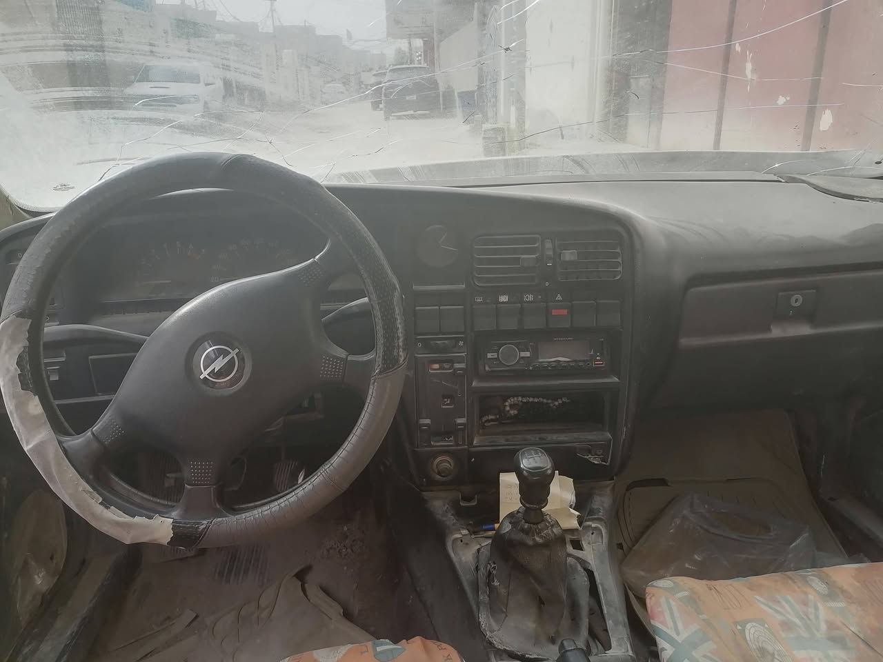 اوبل استيشن اوميكا ٩٣ كير كير ومكينه مكفولات كهربائيات كله شغاله تخم تاير باتري جديد
السعر 15 ورقه.
*********** اتصال واتساب
