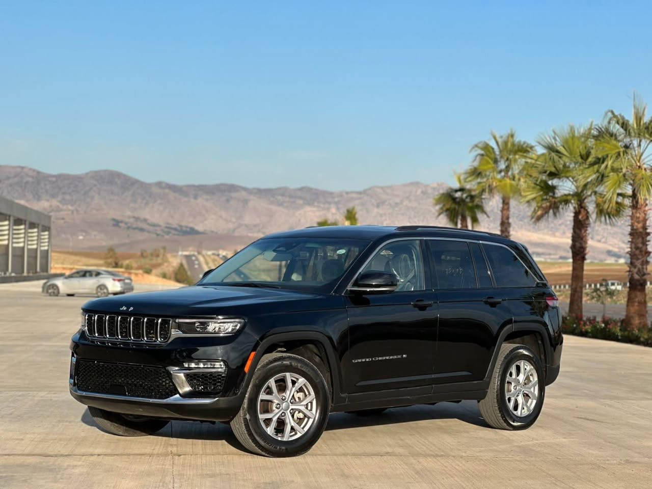 جيب لاريدو 2023 بيع عام صبغ بدون دواغل مواصفات فول فول بس بدون فتحه سعر220مجال سياره بدون مسرف 
*********** اكر, نينوى
