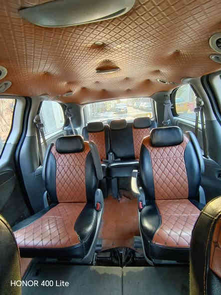 السلام عليكم..
سيارة للبيع دوج كراند كرفان 2006 لون سيلفر فضي
مصبوغه حزام ، 6 سلندر 3300، كهربائيات شغاله، 7 راكب 
َ، منظومة غاز وبيها كتاب، رقم بغداد انكليزي بأسمنا
سنوية جديده لغايه 2029 مع فحص إلكتروني وهزه جديدة، فقط تبريد 3قطع غير شغال، تخم تاير جاهز، شرط عقد مروري والتحويل 
 ملاحظة.. المحرك عاطل ( لاطش) وبسعر مناسب 
للاستفسار ***********
مكاني بغداد
