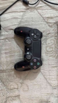 يده مال 4 مابيها عطل اصليه مو تجاريه السعر ١٥ الف الرقم 07736052666