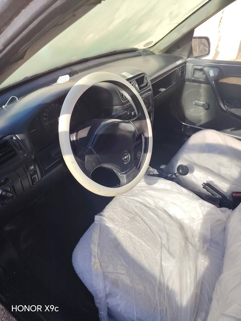 اوبل فكتره موديل 91محرك 16كابون بنزين شرط التحويل كير ومحرك شرط قايش عريض رقم كركوك مصبوغه جماليه السعر 39. وبيه مجال ***********
