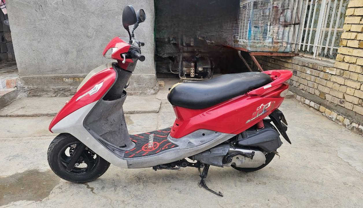 دراجه بريس  موديل 2008محرك نضيف جاهزه ونضيفه مابيه اي  نقص السعر خاص مكاني الرفاعي اللأستفسار الاتصال ع الرقم  *********** او مراسله الحساب
