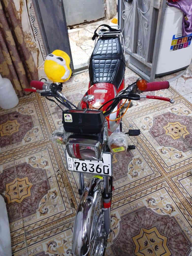 السلام عليكم دراجه للبيع نامه شلامجة اصلي رقم وسنويه وبسمي مديل 2023 نضافه فول تشوف بعينك واكفلك من المكينه صفحت اكلجات ما مفتوحه تحويل شوكت ما تريد ولداجة مناقصها ايشي مكاني البصرة الجمعيات ولسعر مليونين وميه وبيها مجال بسيط للشراي رقم الهاتف ***********
