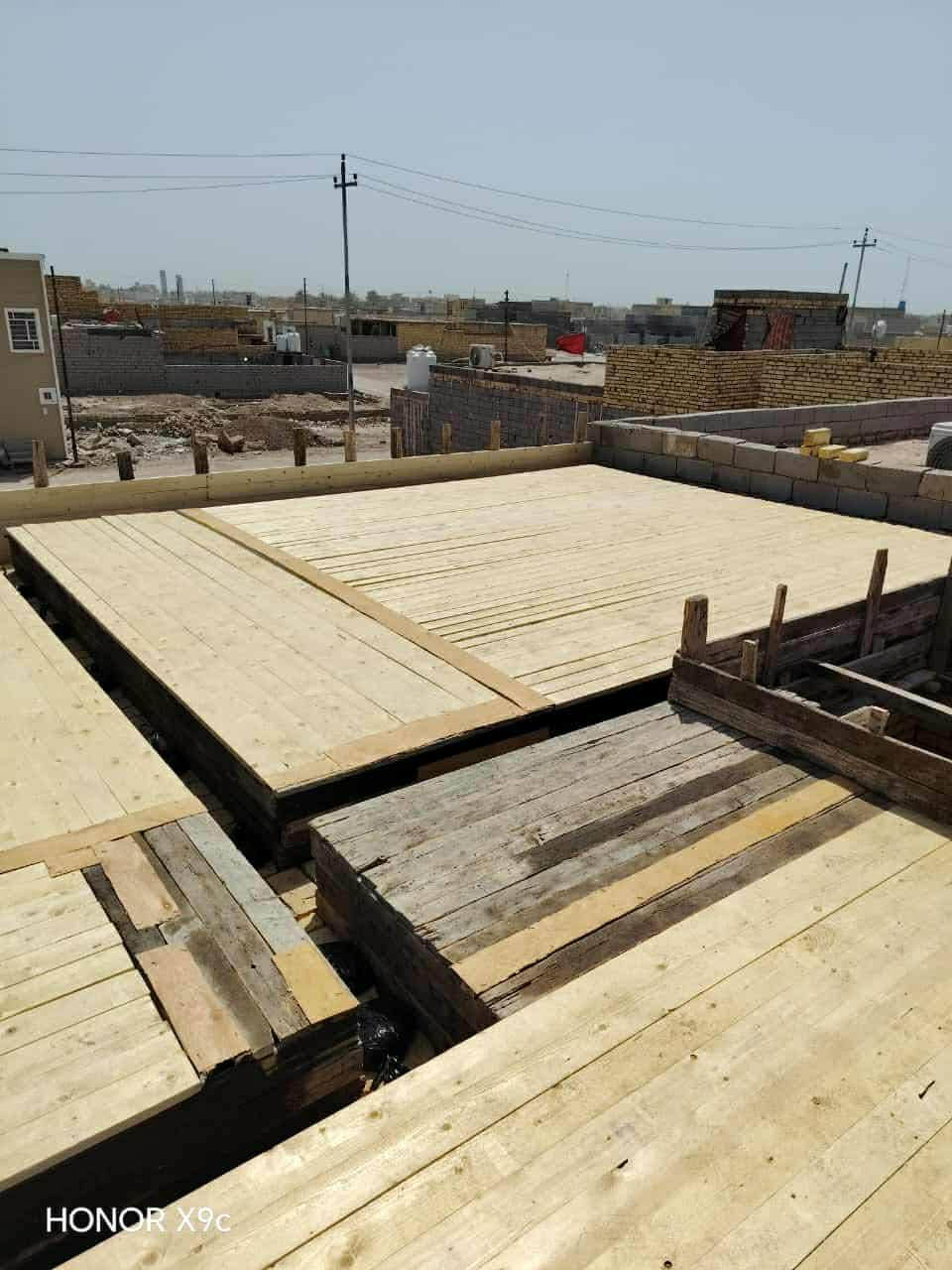 ***********السلام وعليكم  اي شخص محتاج صب رباط او صب البيت من الداخل اوصب فوك العگاده تصليطه يرسلني كادر كامل من خباطه وعمال شغل نضيف ومرتب  ***********
