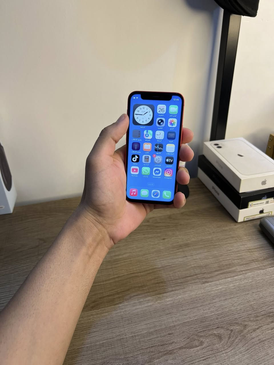 ايفون 12 mini الحجم الزغير ❤️‍🔥🤭 ذاكرته 256 😁 بطاريته 🔋85 الجهاز حيل نضيف وعلفحص وضمان انطي بي سبوع كامل ، ملاحضه الجهاز مستبدل شاشه فقط ، لكن 3 خيارات وفيس ايدي شغال طبيعي / المصداقيه اهم من كلشي / سعر الجهاز 200 الف قفل وتوصيل موجود الشراي يتصل ***********
