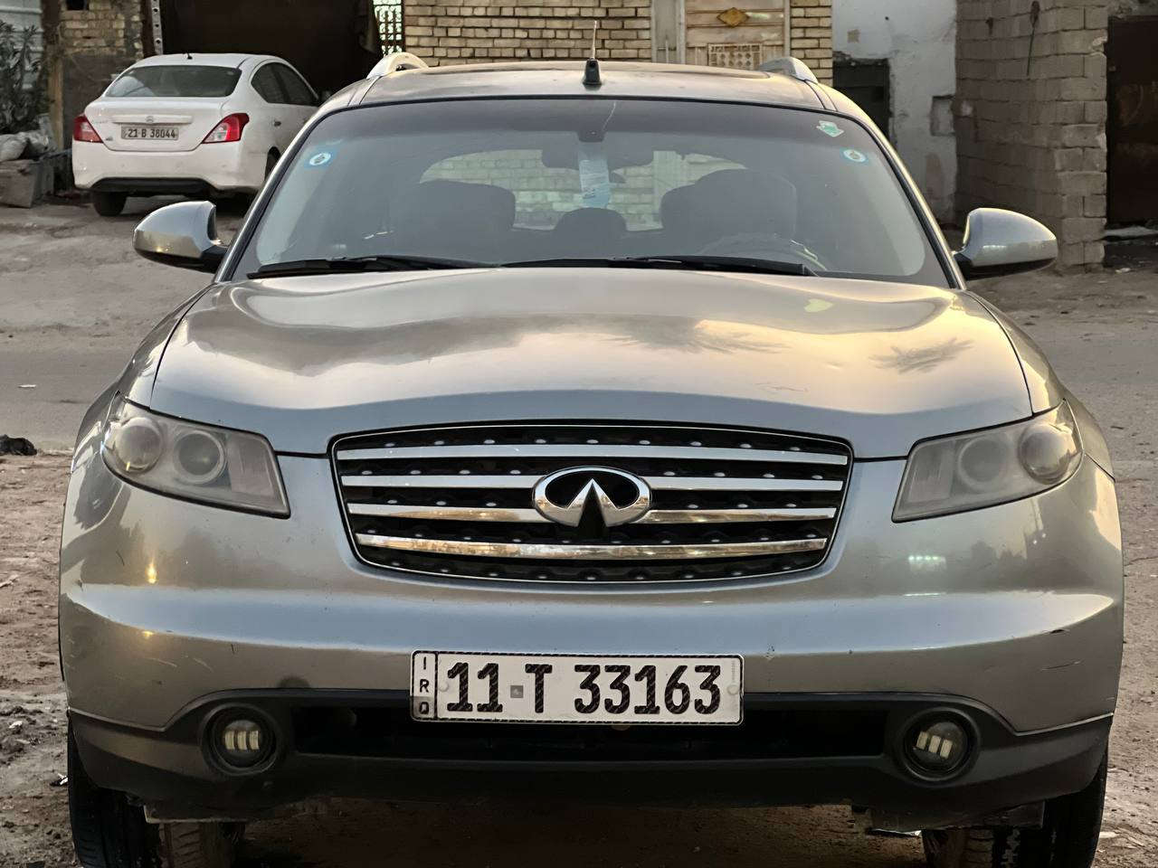 سلام عليكم سياره نيسان انفينيتي موديل(2006) رقم نكليزي بغداد سنويه(28) بأسمي بيه قطعه وحده صبغ مال جراد بدون حادث تبريد وتدفه فتحه وتحكم سياره مكينه وكير وصدر نضيفات السعر$(65) الهاتف(***********) بغداد مدينه الصدر
