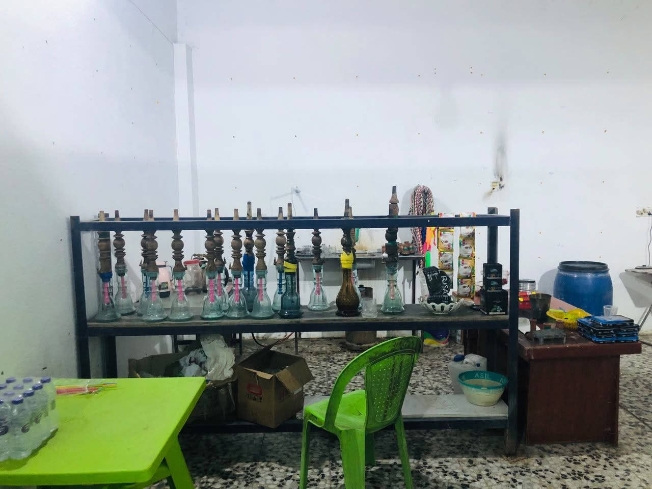 غراض كوفي للبيع مع ميوزه بليارد عدد2) ***********
