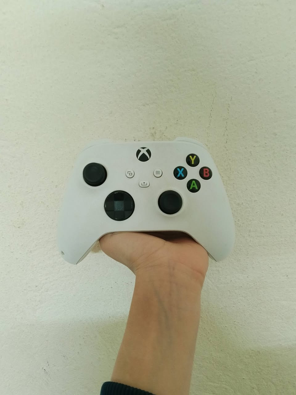 اكس بوكس سيريس اس ذاكرة 512
استعمال قليل جدا ونضيف 100٪ وشرط مامفتوح ابد ويا يدة تحكم جديدة زركة او ويا جهاز مال ذاكرة تخزين تايوانيي مساحة 1T وبطاريتين اصلية مال يدات يطولن يالة يخلص شحنهن والله شاهد يخبل تحديثات اول باول وجودة اللعب وكلشي.. فقط اليدة البيضة بيهاا خلل بسيط مياثر ..
السعر 450 مستعجللللل عالبيع وتحياتي .


**إذا كنت صاحب هذا الإعلان وتريد حذفه لأي سبب، رجاءا أرسل رسالة إلى الدعم الفني**