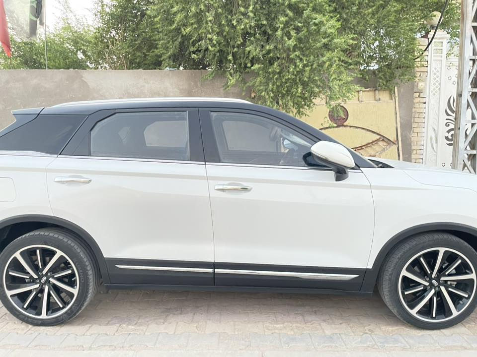 ‏السلام عليكم السياره استقطاع مباشر
‏للبيع فاو بيستون t77 موديل ٢٠٢٢

‏رقم بغداد 

‏ مواصفات  

‏بانوراما بصمة ابواب وتشغيل 

‏تحكم ستيرن جهتين 

‏سايد بريك اوتو

‏داخل جلد لونين 

‏شاشات لمس لايت زنون فول led 

‏الون (تيتانيم) حساسات  كامره دواره ماسحه خلفيه

‏كشن جلد كهرباء 

‏مري طي

تحديد مسار 

مانع للانزلاق

كامرة مراقبة 

اتو هولد

‏محرك اربعة سلندر 1500 تيربو كير 7 نمر 

‏تبريد قطعتين

‏جديده السياره بمعنى الكلمه واحلى من الصور وبعد بيها موصفات

‏سعر 118  بيه مجال كلش قليل 

***********

ارخص سيارة بالسوك
