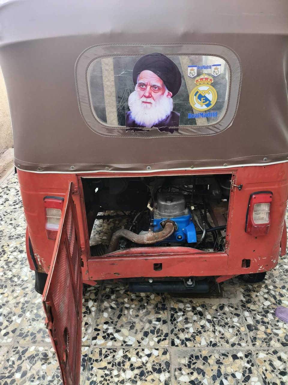 تك تك بجاج رقم وسنوية بغداد باسمي موديل 2017 السعر 4100وبية مجال للتواصل ***********
