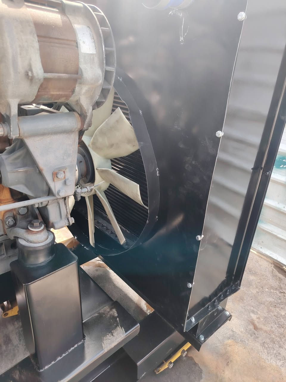 شرط الحمل لا بخار ولا صرف
ضمان حمل ١٠ ايام ضمان حمل
توليد ٣٠٠ كيفي ستان فورد جديد بل صندوك شاصي عالي
العنوان ابو غريب الخط السريع مقابل معمل حليب بلادي
***********.     ***********
