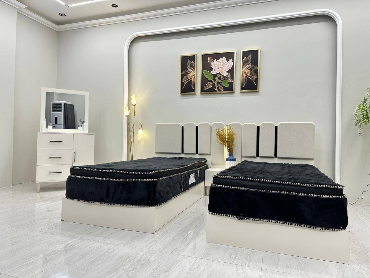 غرف نوم تركي 🇹🇷🇹🇷 اصلي 5قطع 
اسعار جمله 650
ضمان فتح وشد أكثر من 10مرات
غرفه بيها لونين صبغ حراري ضمان لمده 5سنوات 
الحجز واتساب 
***********
***********
التوصيل كل محافظة
