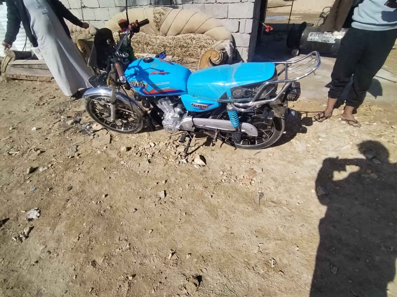 السلام عليكم سيفانه 2024 مكفوله اوراق اوصلي سعره 650 وبيه مجال حك الجيه المكان القاسم سوق دوهان للاستفسار ***********
