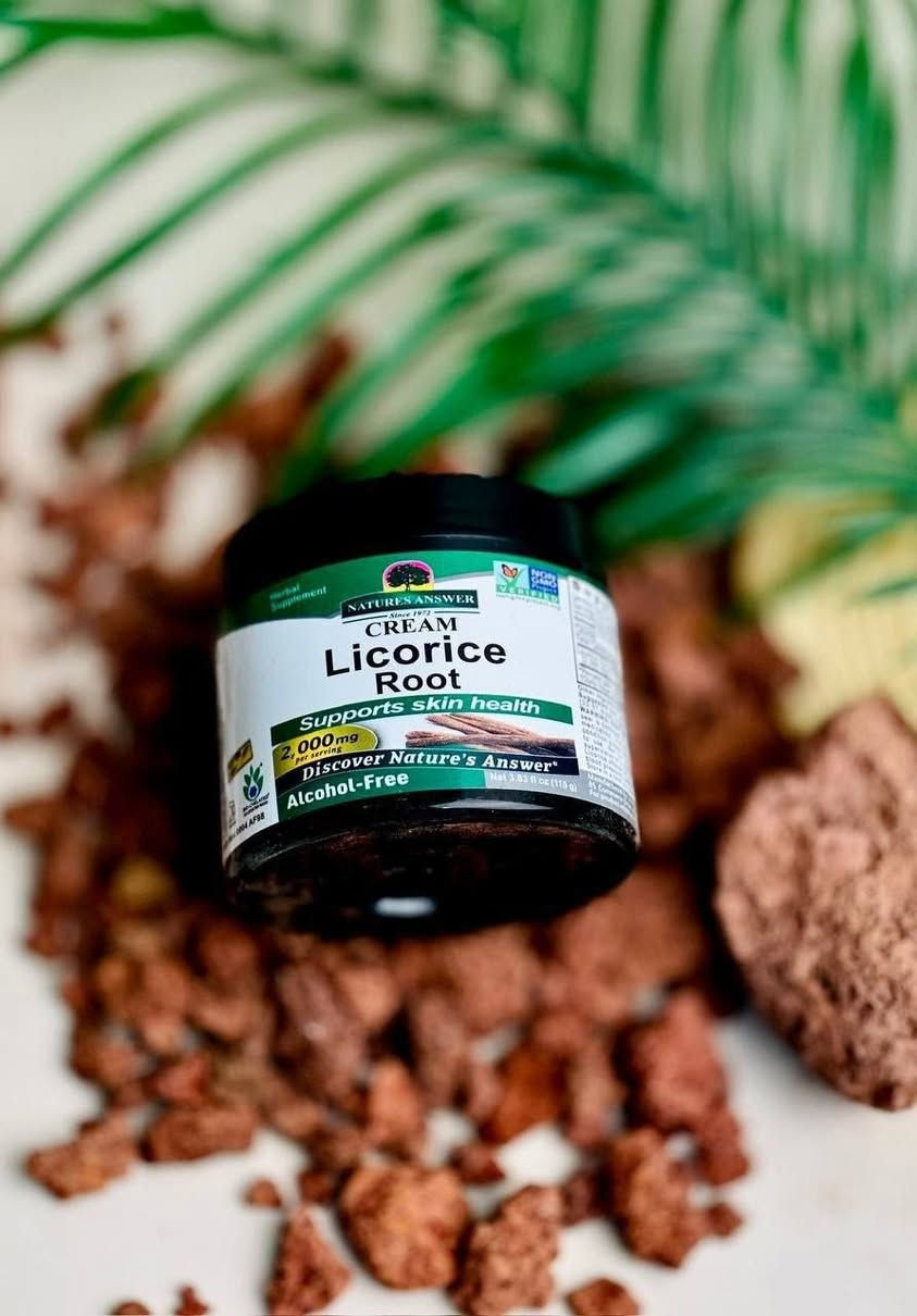 🌿كريم عرق السوس للتفتيح الآمن🌿
 #CREAM Licorice Root🇺🇸
🔥كريم عرق السوس الاقوى لتوحيد وترطيب البشرة والاماكن الداكنة في الجسم 
يهدئ ويرطب ويغذي البشرة
يساعد على تقليل ظهور الخطوط الدقيقة والتجاعيد
✅عرق السوس واحد من أقدم الاعشاب العلاجية والناس تعرفها من سنين بفوائدها 
بالنسبة للبشرة.
🌿كريم عرق السوس فعال جداً في علاج الاكزيما وحب الشباب وفرط التصبغ البيجي بعد آثار الحبوب.
🌿 من المنتجات الظابطة جدا لتفتيح البشرة، تفتيح بصورة هادئة وآمن حتى للحوامل. ممكن تلاحظي النعومة والنضارة من رابع يوم من الاستخدام. لأنه يحتوي على مضادات للأكسدة
✅تركيبه نباتيه لطيفه على البشره سهله الامتصاص بخلاصة المكونات الطبيعيه النباتيه  
قووولي وداعا لليزر وابر النضاره😍
#الاصلي المنشأ امريكي🇺🇸💯
سعر الدرزن


**إذا كنت صاحب هذا الإعلان وتريد حذفه لأي سبب، رجاءا أرسل رسالة إلى الدعم الفني**