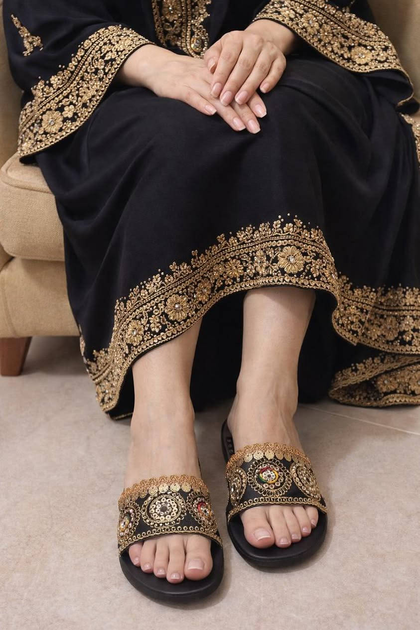 سليبر بنات متوفر جميع القياسات
بناتي ونسائي الاستفسار خاص  او واتساب
 0771 018 5599
