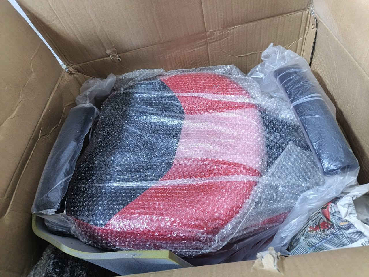 السلام عليكم يوجد مستلزمات حلاقة فاترينه
عربة حلاقه
كرسي حلاقة
ميز للاستفسار الاتصال على الرقم او على الخاص
رقمي0780 895 9406
مكاني الانبار قضاء هيت
