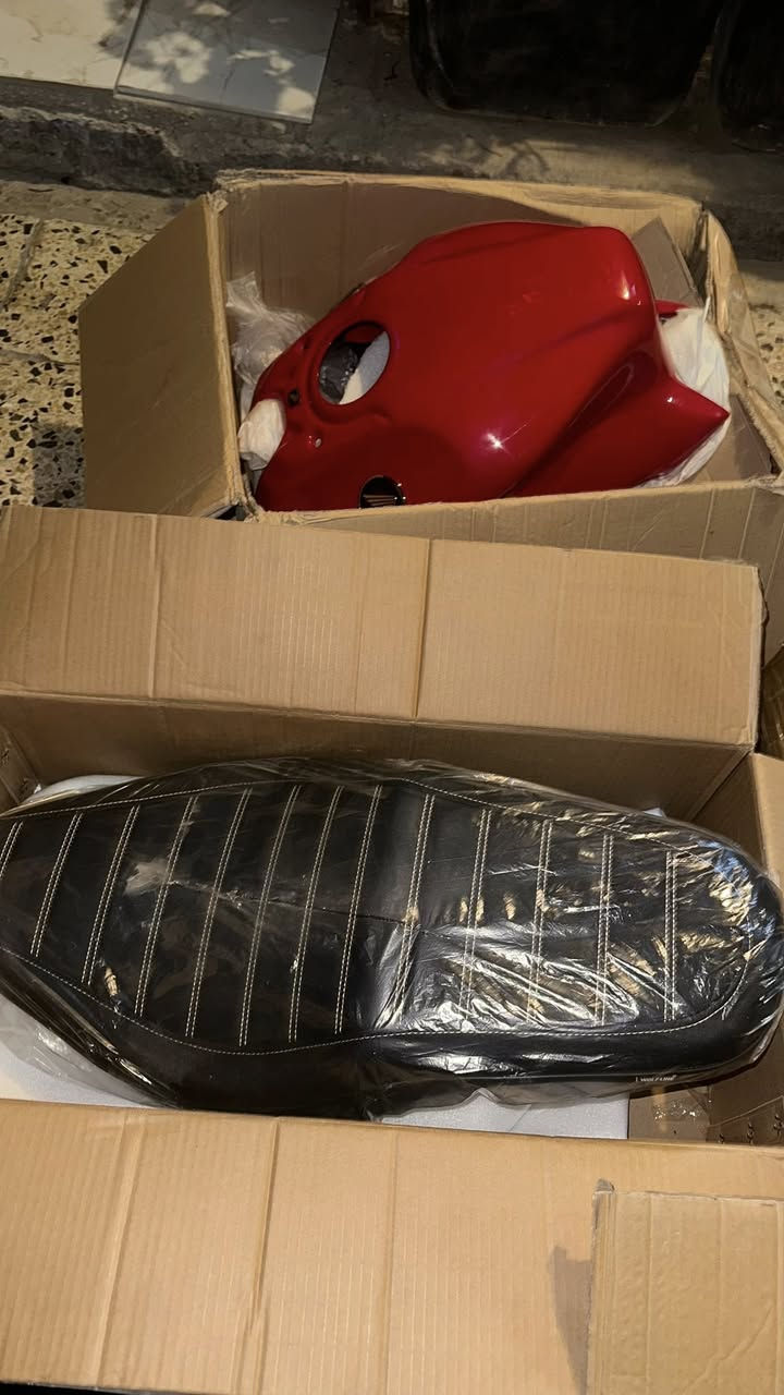 غراض دراجات
شلع ١٠٠ الف قفل 
توصيلهم عليك شكد يطلع عليك 
مكاني بغداد شهداء البياع 
هاتف 👇🏻
***********
