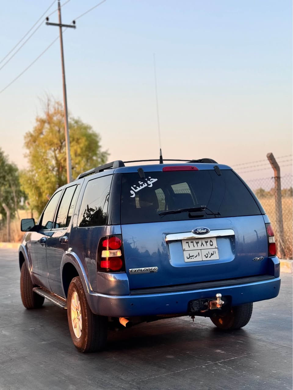 به ناوی خوای گه وره ومیهرەبان فۆرد اکسپلۆره ٢٠٠٩ خلیجی به س سلایت نیه سه یاڕه که کەتەلۆکی خۆی تیداماوە شاشە ئایپات به سمە ڤۆلیۆم تعدیل سورحه  زۆر پاک ماوەتەوە سەنەوی نویێە گێر مه کینه ته بریت دەبل اکسل هه ر هه مو گیانی به شەرت 4 پارچه سبوخ بێی داخلی بێی ئێرباگ سعرەکەشی ٩١. محامەلە *********** أربيل, العراق
