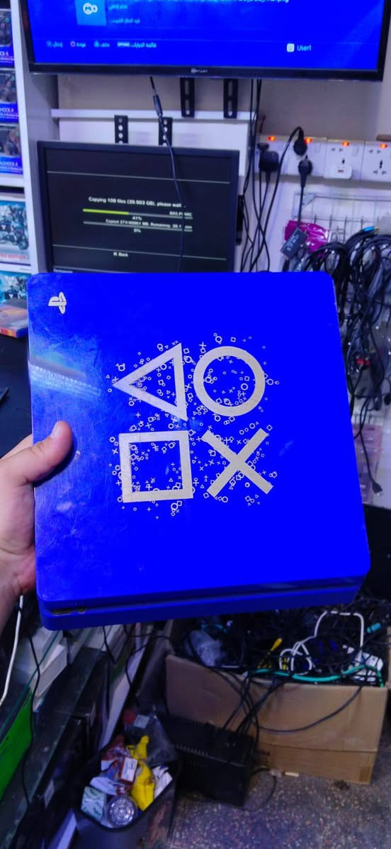 🎮 مرحباً أصدقائي 🎮
🔥 متوفر لدينا جهاز بلايستيشن 4 سليم (PS4 Slim) باندل - اللون الأزرق - مهكر 🔥
✅ الجهاز فول نظافة ✅ كامل الملحقات: 🔹 كيبل كهرباء 🔹 كيبل HDMI 🔹 كيبل شحن للجويستك 🔹 جويستك واحد
🎮 تحميل الألعاب حسب الطلب لغاية ما يمتلئ الجهاز مجاناً.
🛡️ ضمان 10 أيام
💰 السعر: 350,000 الف دينار عراقي فقط
🚚 متوفر توصيل إلى جميع محافظات العراق 📦 أجور التوصيل: 5,000 دينار

📞 للحجز والاستفسار (واتساب):
***********

🔹 قناة التليكرام:
https://t.me/xbox0x

🎵 تيك توك:
https://vm.tiktok.com/ZS98wrWqnqGAQ-eJsCt/

📸 انستغرام:
https://www.instagram.com/ga_st_1

📘 فيسبوك:
https://www.facebook.com/share/1CrZfrWoGD/

📦 قناة الجملة واتساب:
https://chat.whatsapp.com/JUi6fgBCMjkBmuz6hL9cnh?s=cl&p=a&ilr=4
