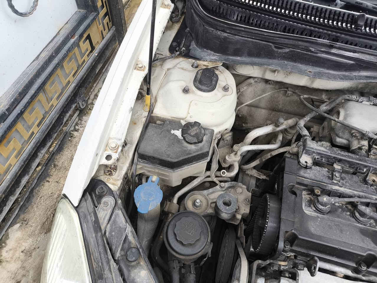 سلام عليكم 
ريو 2011 محرك 16 بداية نفخ بيها بوند وجاملغ تبديل اثر شخوط وثلاث قطع بخ بدون ضرر بدون معجون فول مواصفات عدا فتحت سقف سعرها قفل 
قفل 75  شرط التحويل 
***********
***********
